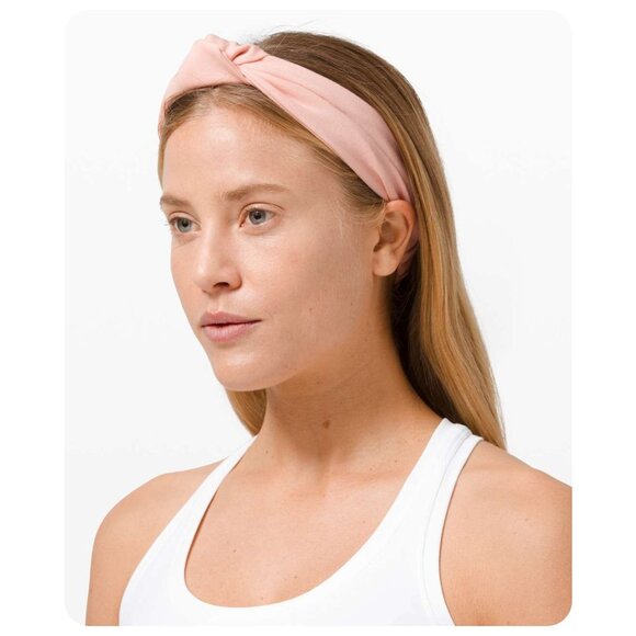 ! NWT Lululemon Pink Mist Knot Stopping Headband sz OS - Picture 1 of 2